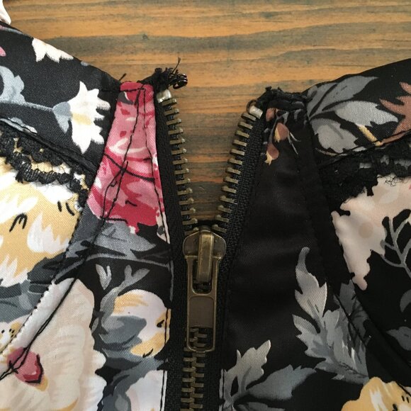 [Rachael & Chloe] Zip Front Black Floral Padded Tank | S | Good - Picture 9 of 13